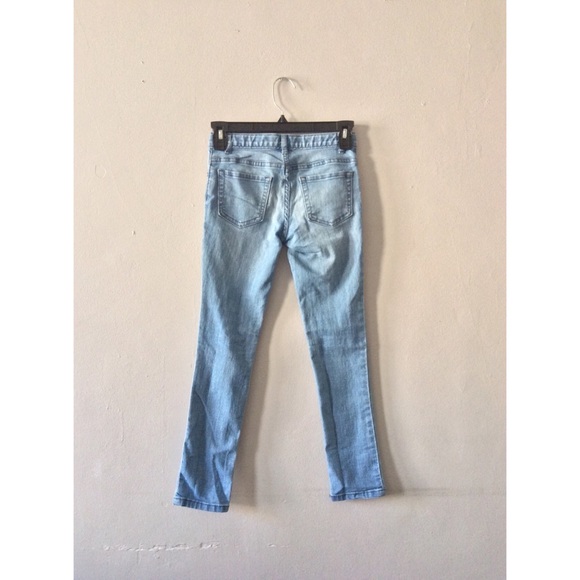 Children’s Place | Light wash Skinny Jeans - Picture 3 of 5